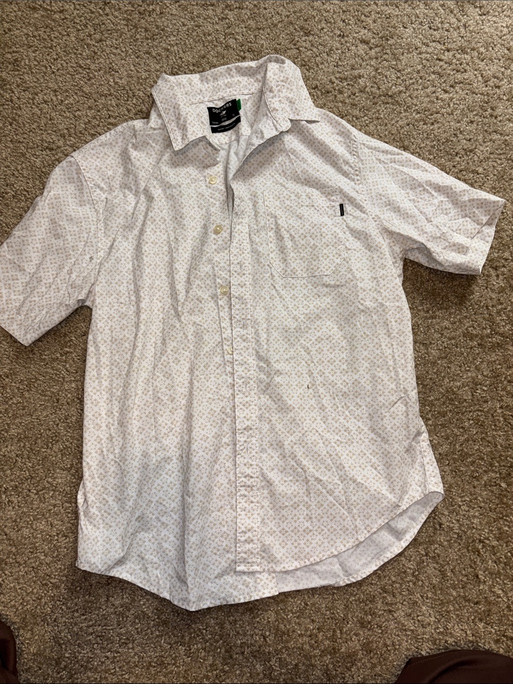 Short-Sleeve Button-Down Shirt Geometric Pattern
